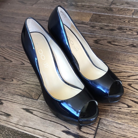 Aldo Dark Blue Patent Leather Stiletto - Size 7 - Picture 2 of 7